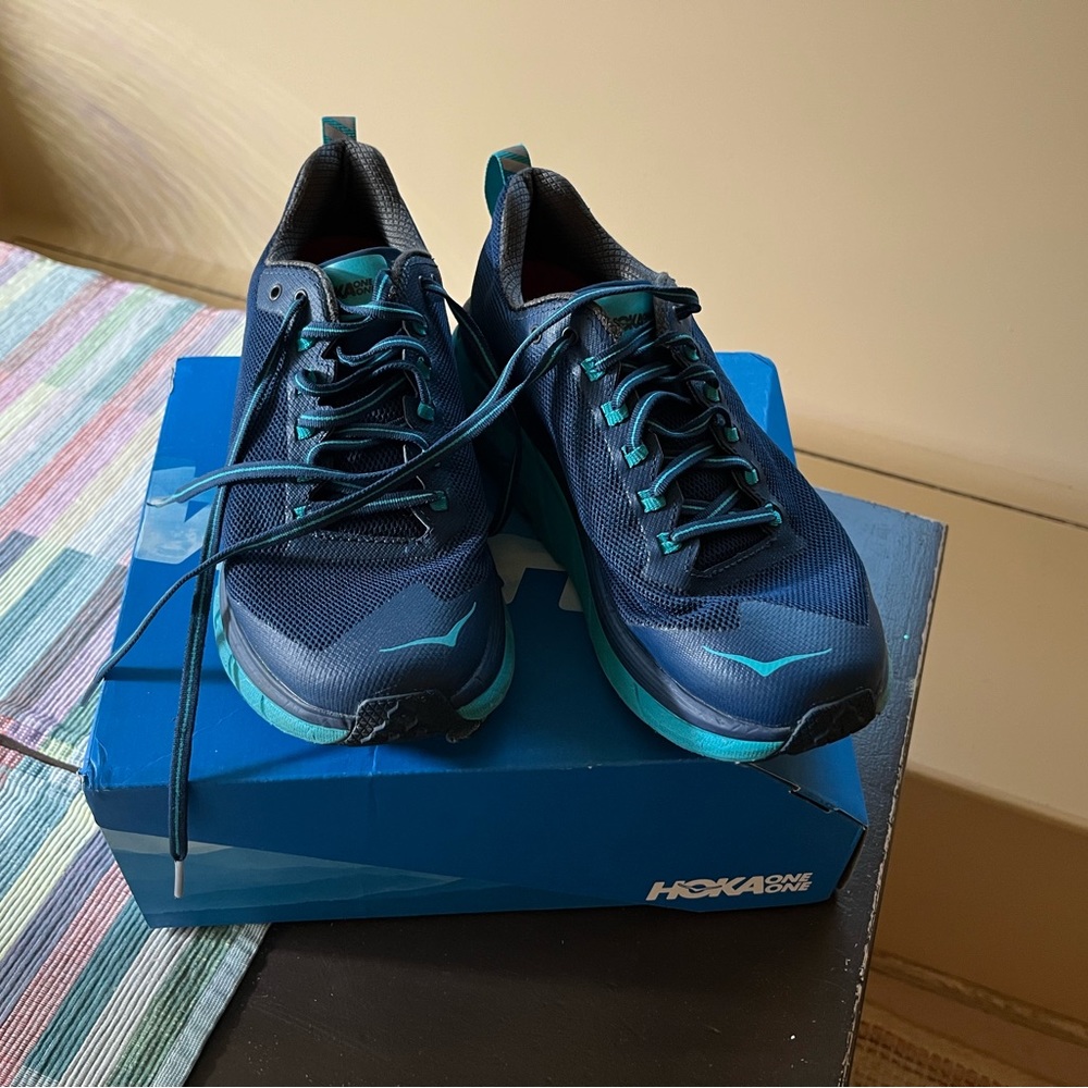Hoka blue women’s running shoes size 7.5 excellent condition